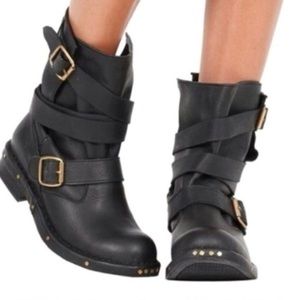NEW Jeffrey Campbell Brit Moto Black Leather Strap Ankle Bootie Distressed sz 6